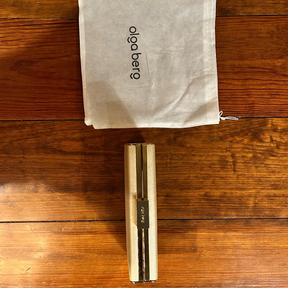 Champagne Precious Metallic Slimline Clutch
